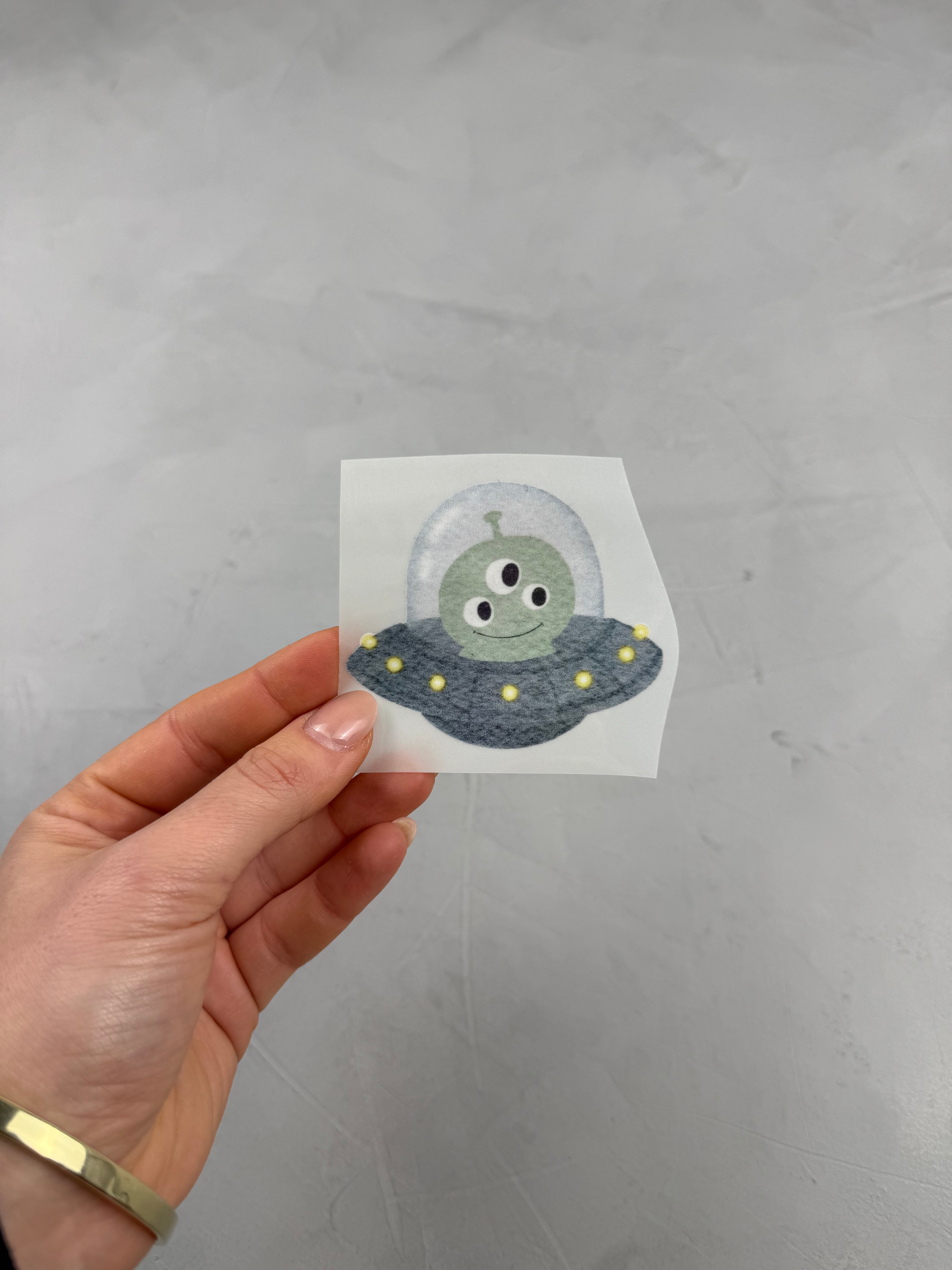 kleines Reflektor-Bügelbild - Ufonauten/Dreiäugig