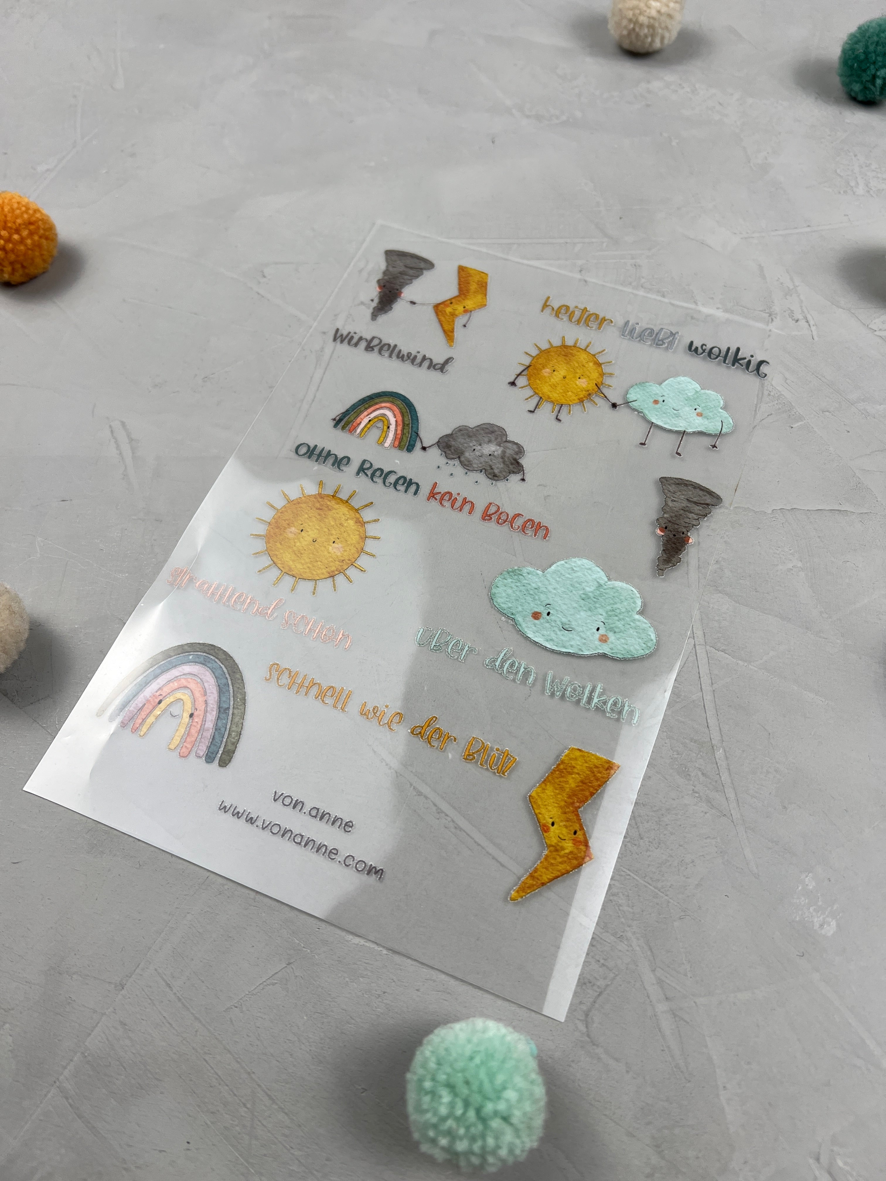 Bügelbildbogen - Heiter liebt Wolkig