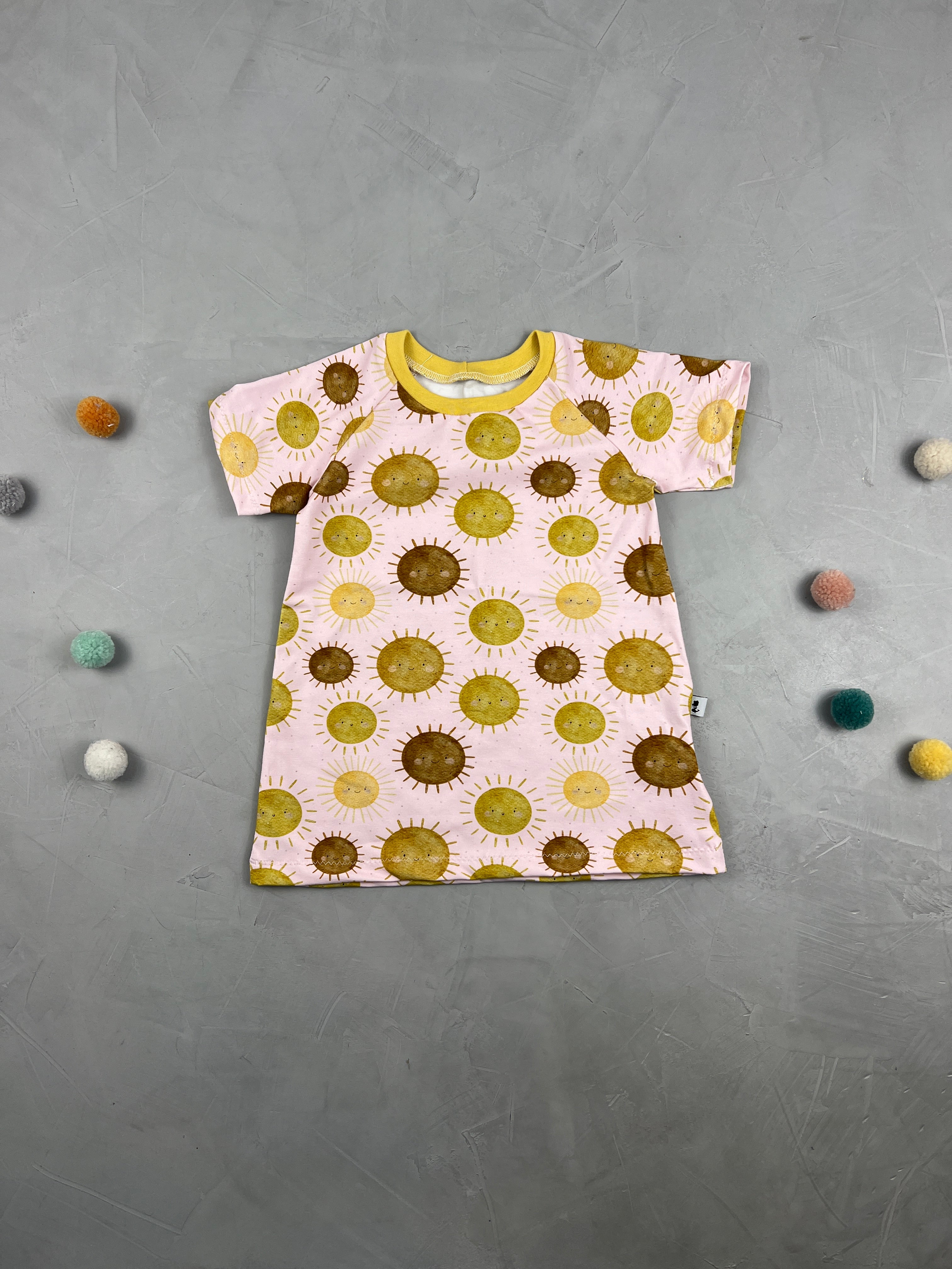 Basic Kleid - Strahlend schön (9-12 M)