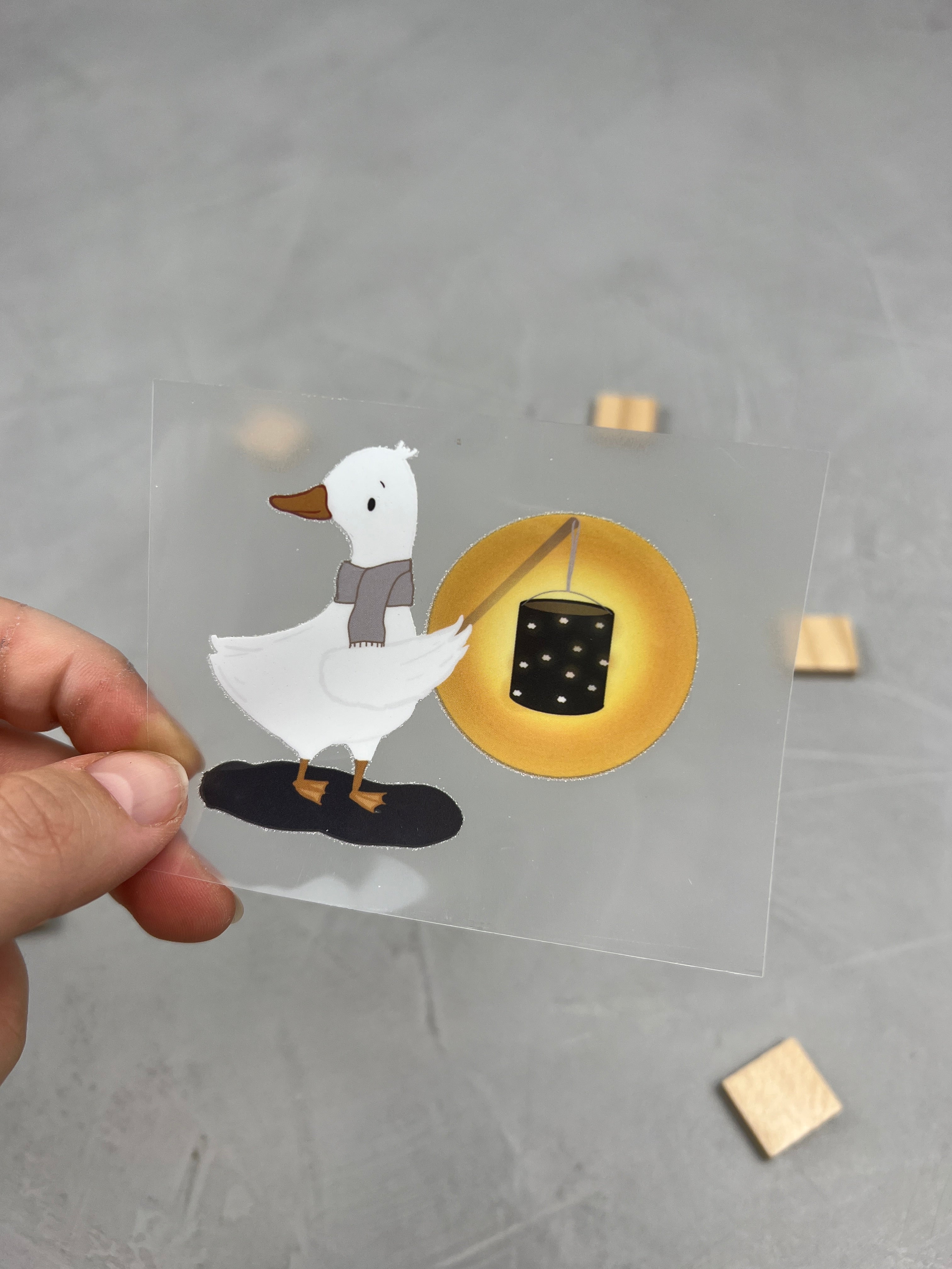 kleines Bügelbild - Gans mit Laterne/blau