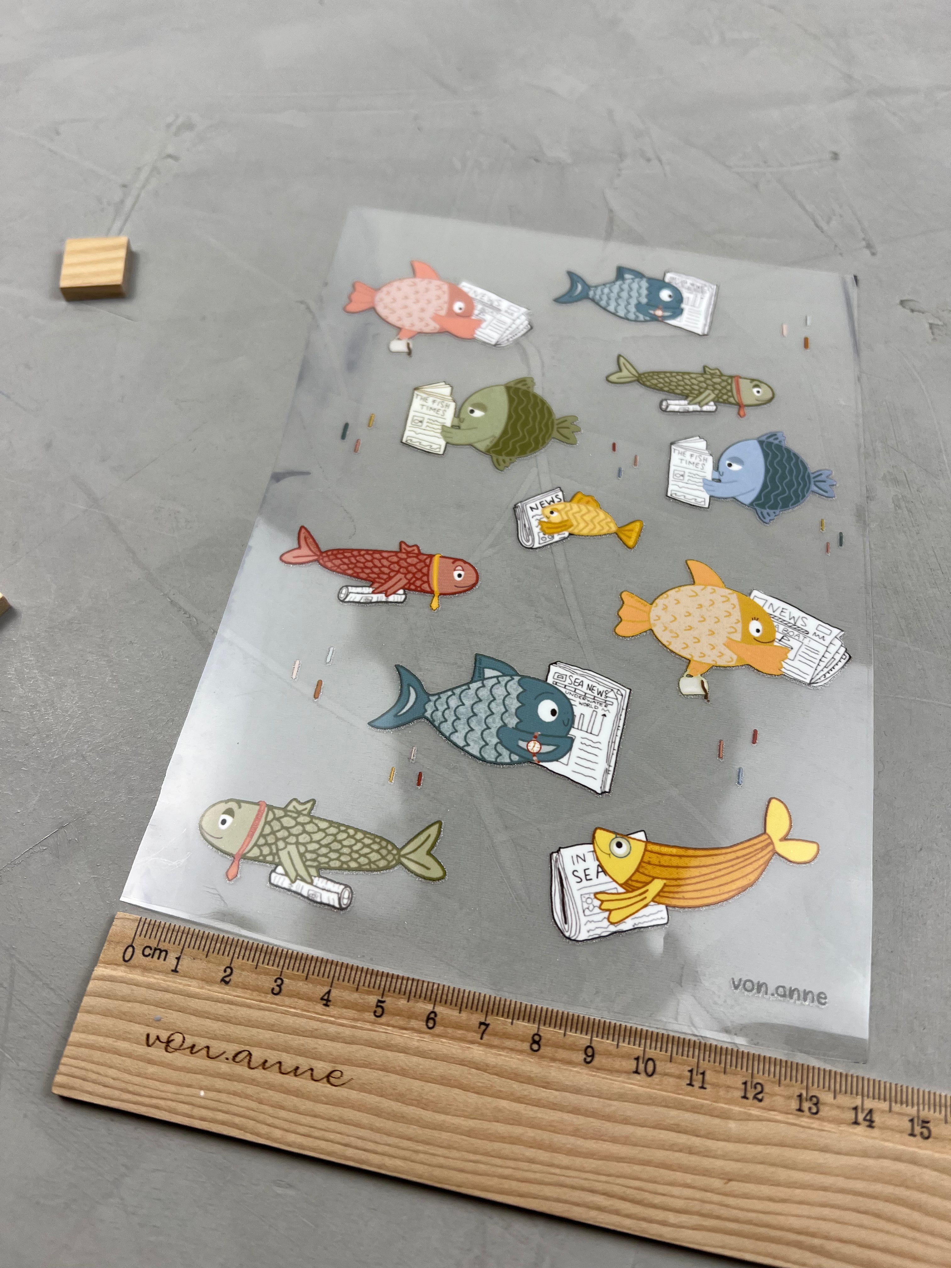Bügelbildbogen - The Fish Times