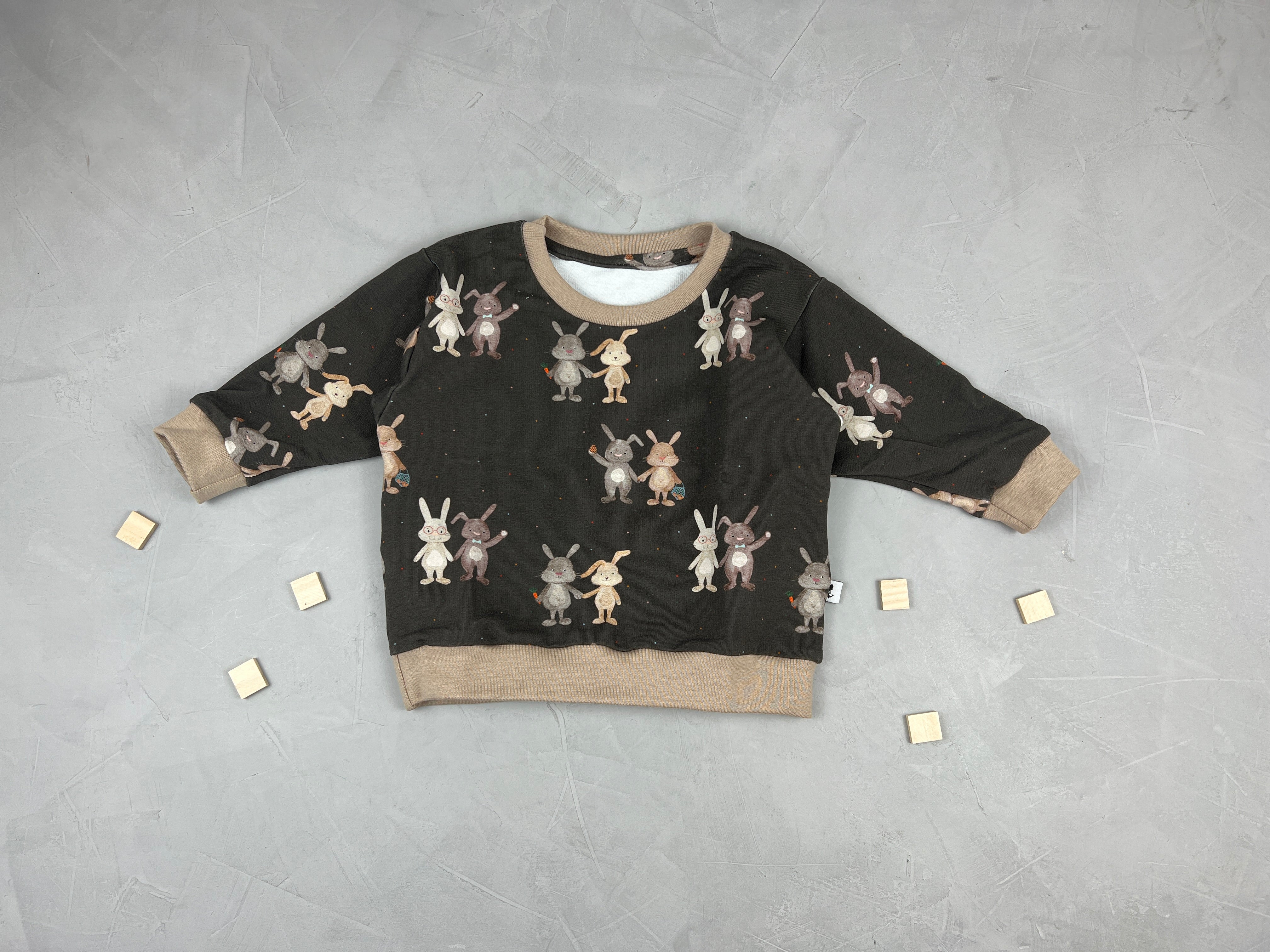 Vintage Sweater - Aquarell Hasen/Braun (9-12 M)