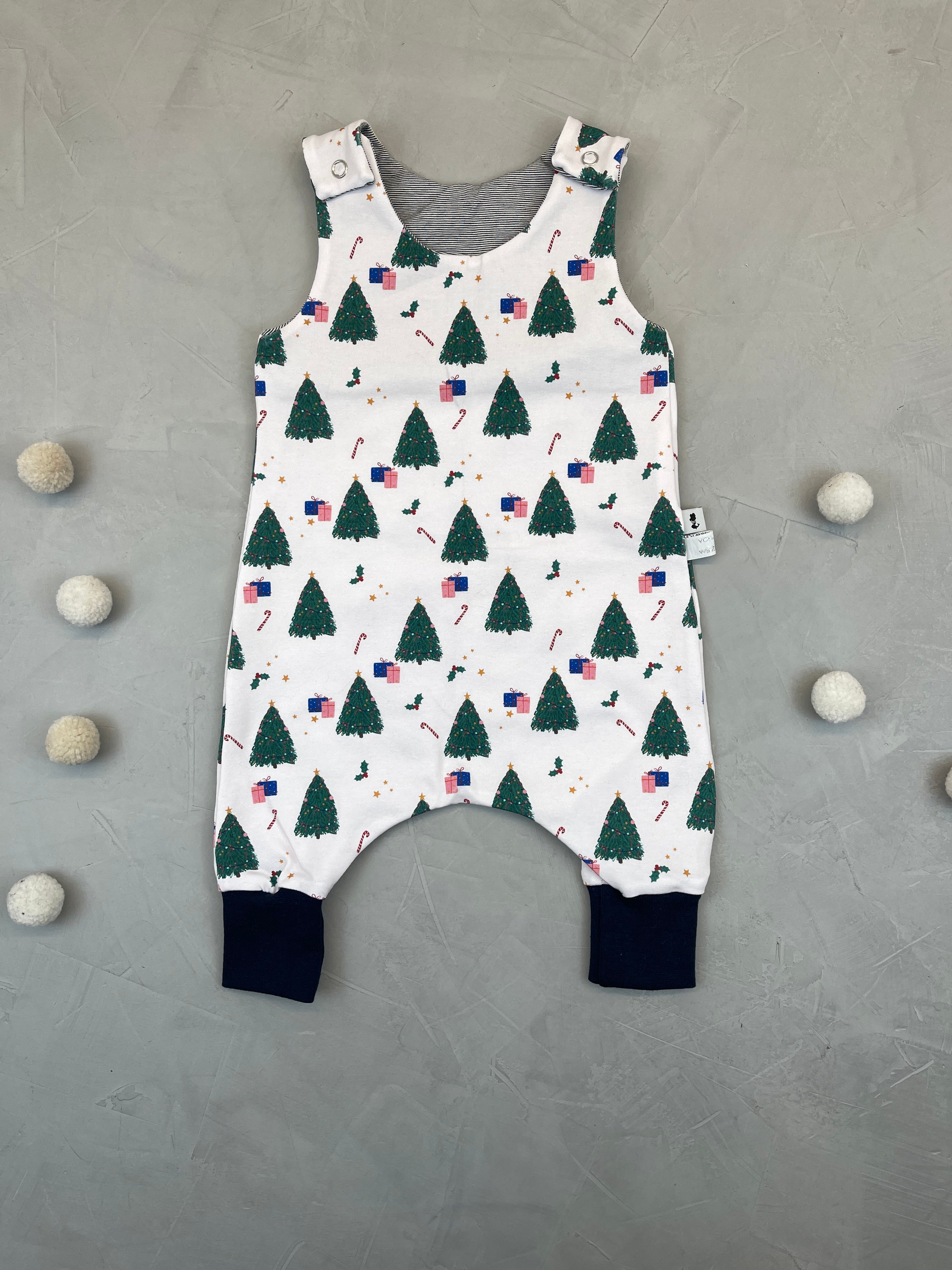 Harem Romper - Oh Tannenbaum (0-3 M)