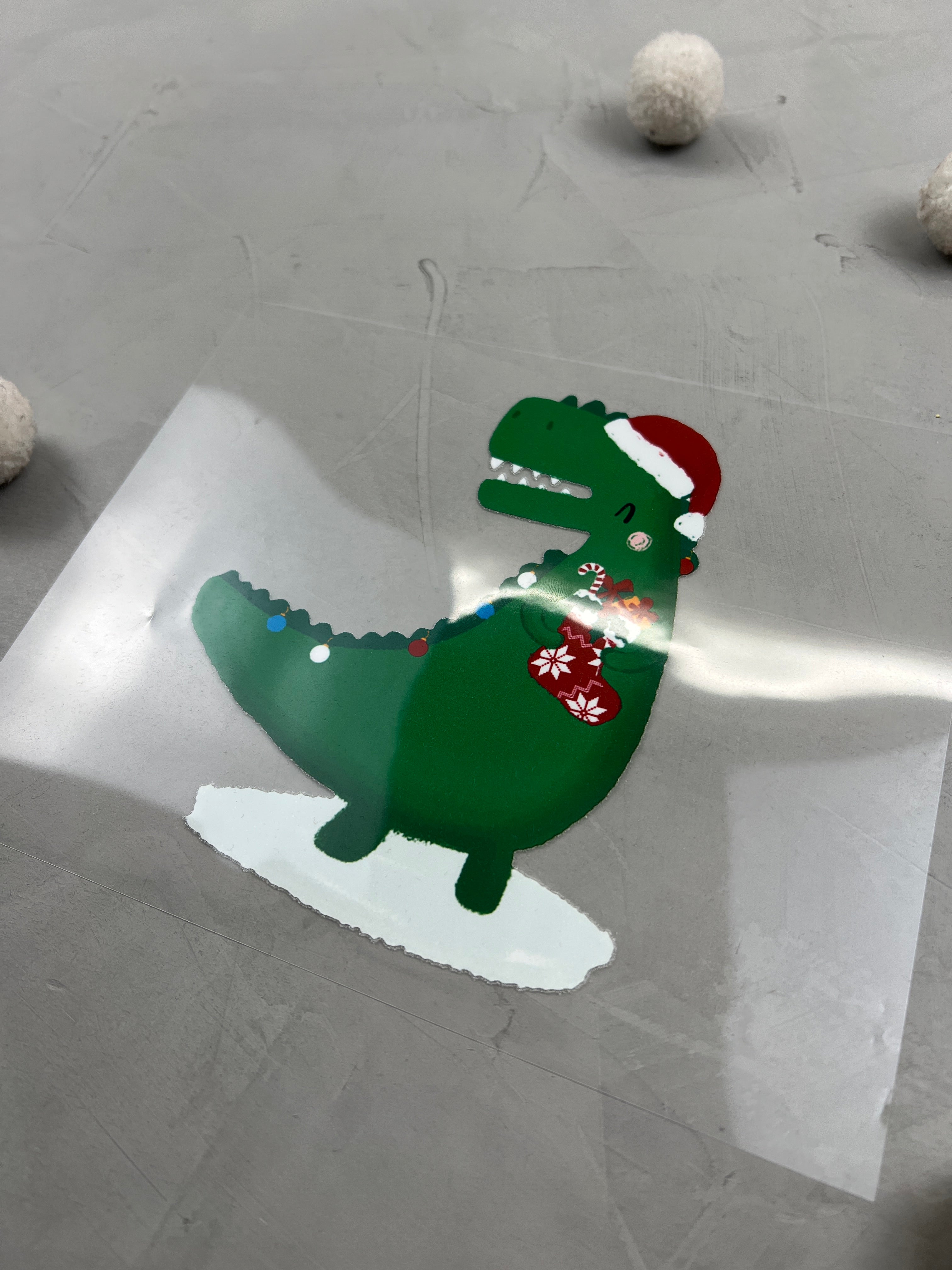 großes Bügelbild - Tyranno Santa Rex