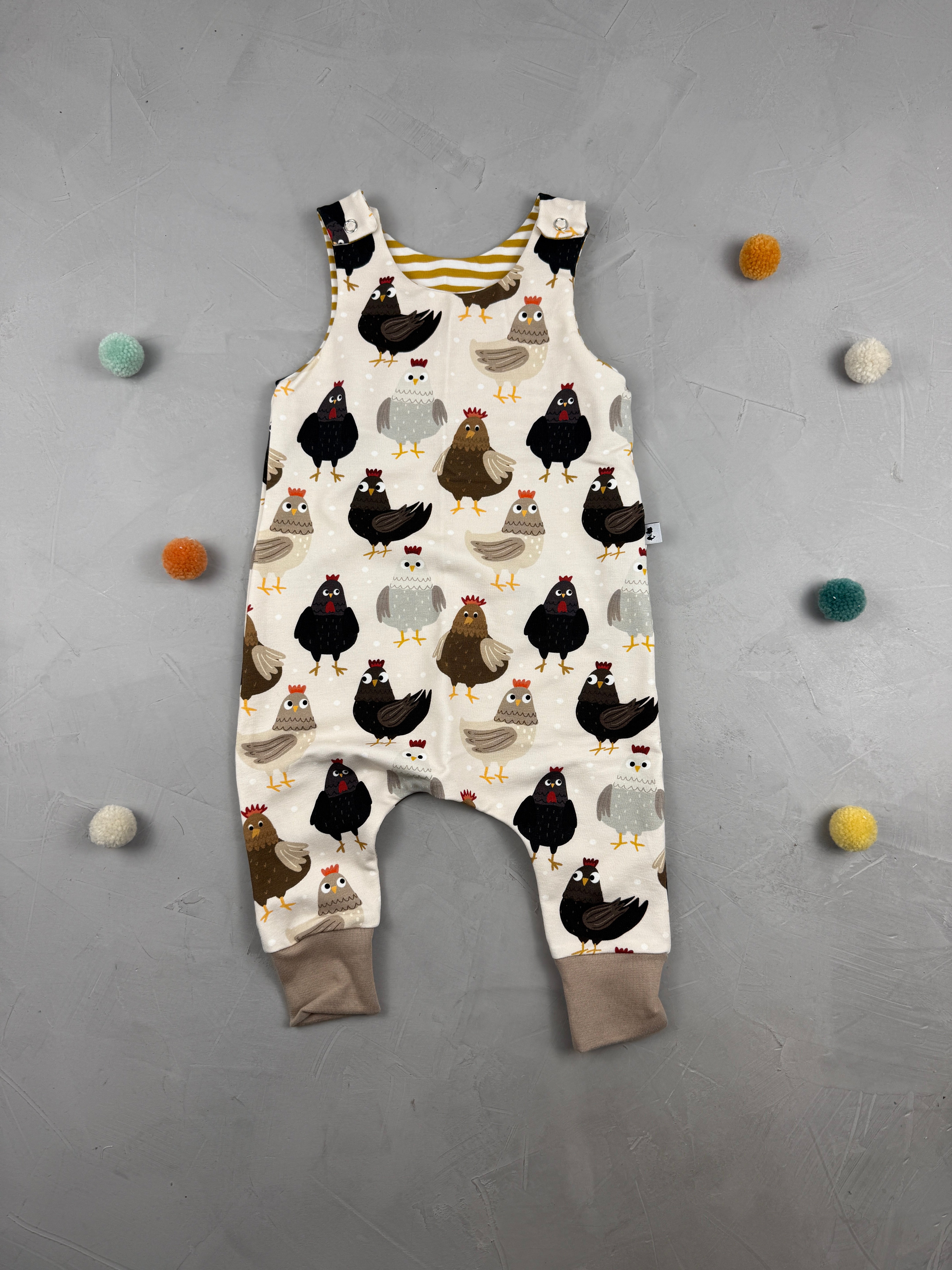 Harem Romper - Hühnerhaufen (Gr. 6-9 M)