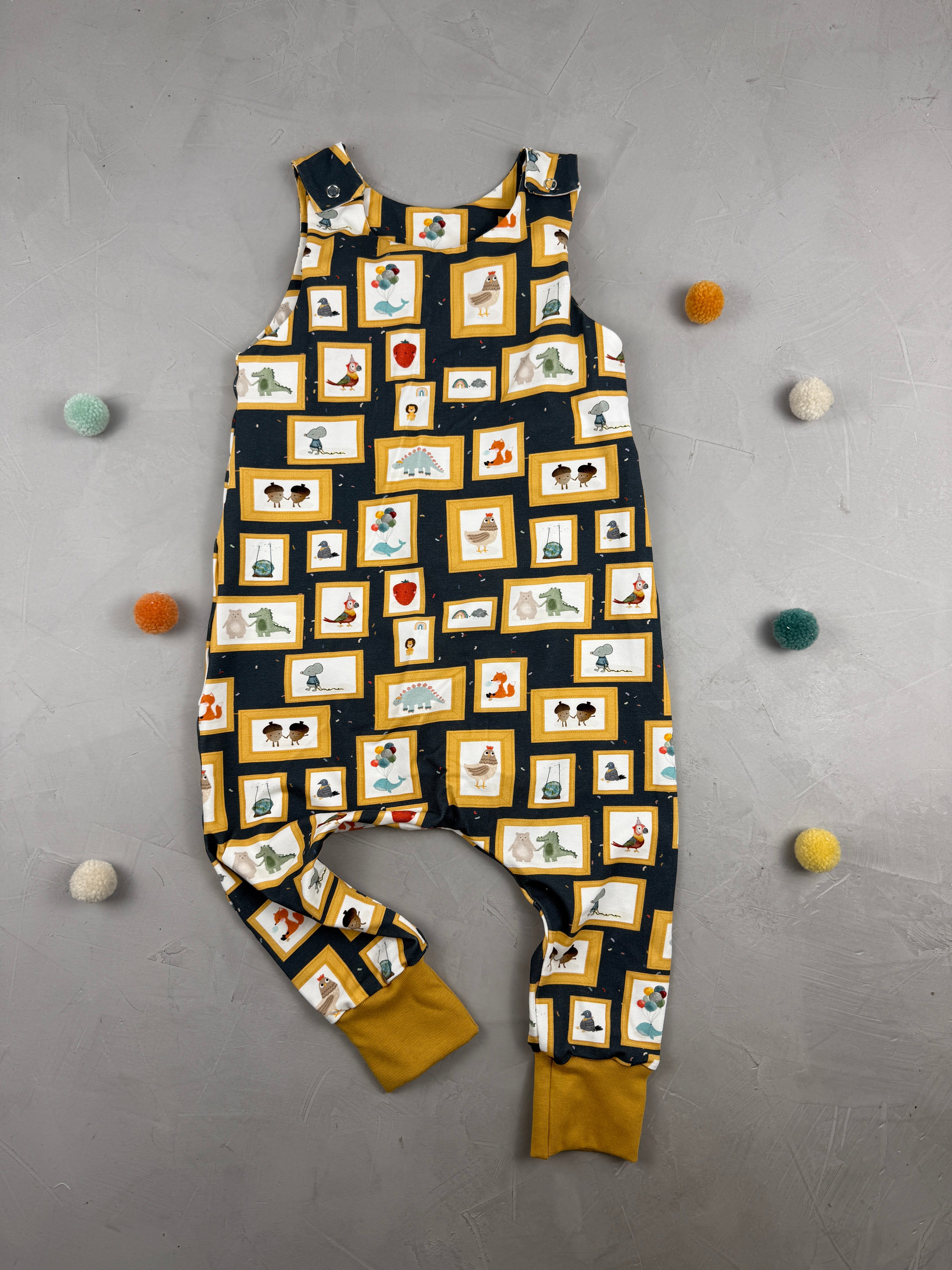 Harem Romper - Wall of fame (Gr. 12-18 M)