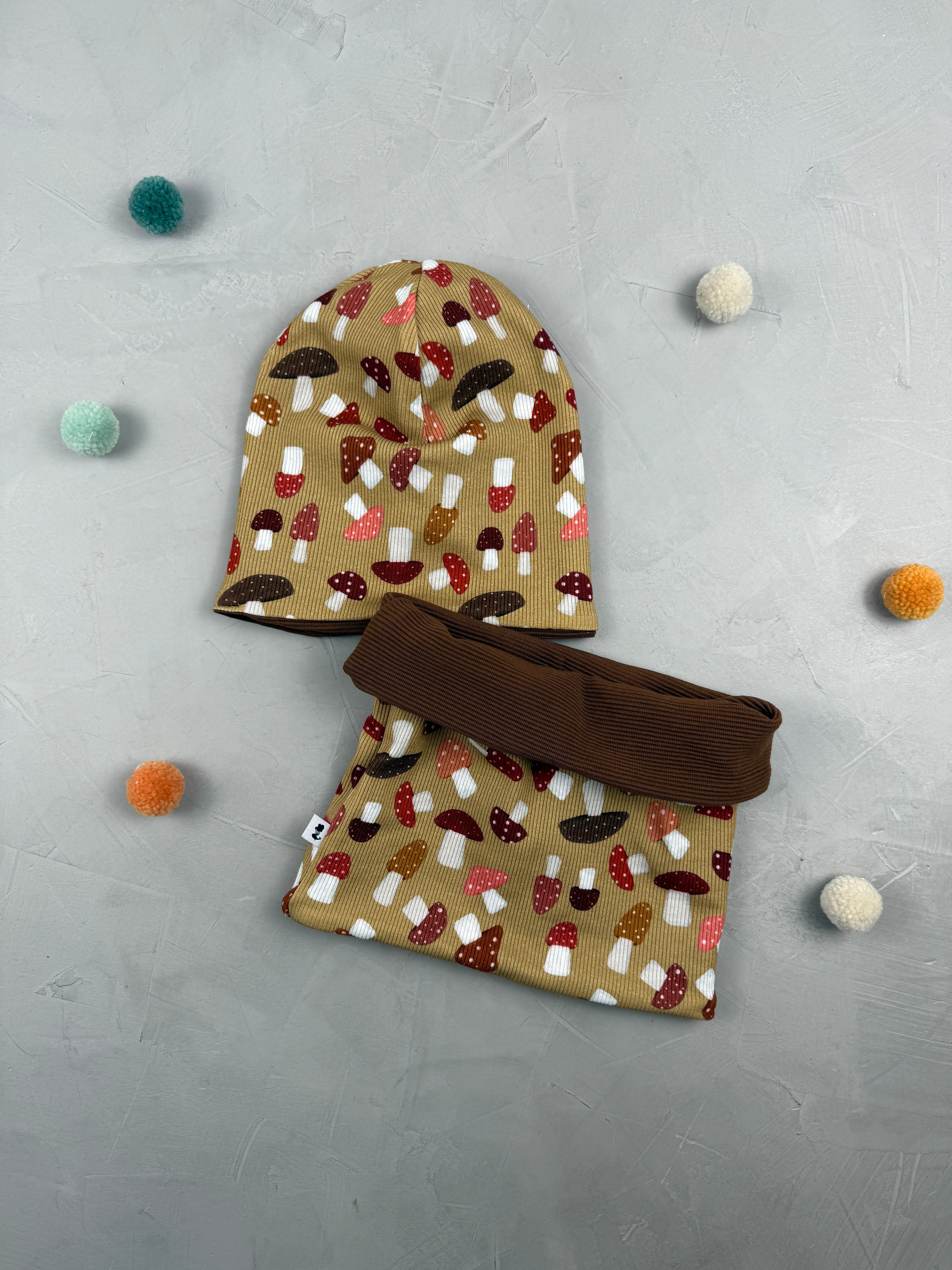 Beanie/Loop-Set - Pilzparade/Kastanie