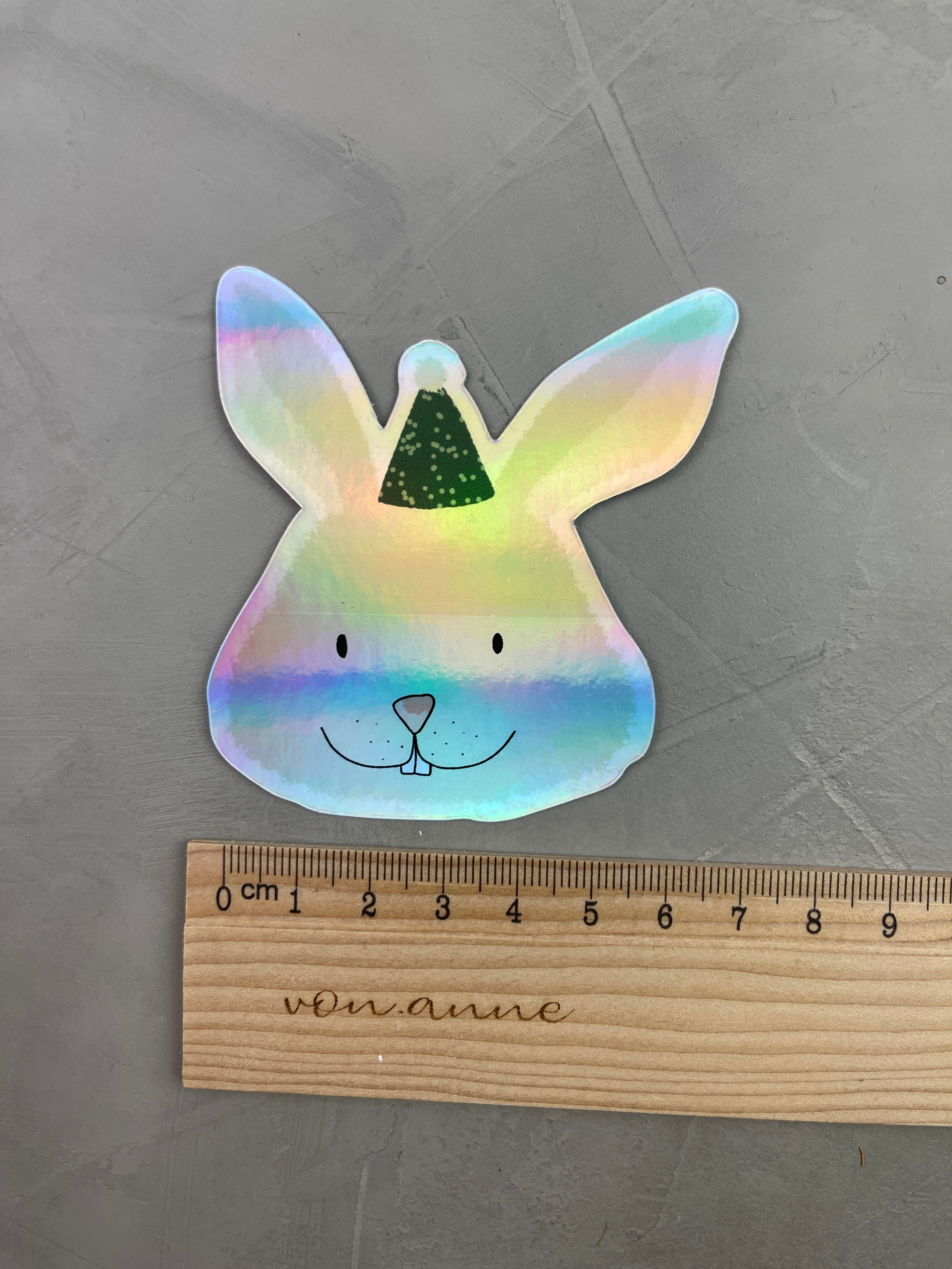 XXL Holo-Sticker - Hase mit Partyhut (Die Hasen-WG)